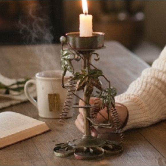 Other - Vintage grapevine iridescent copper candle holder